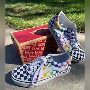 Vans Rainbow Checkerboard Lace Up Sneakers BRAND NEW